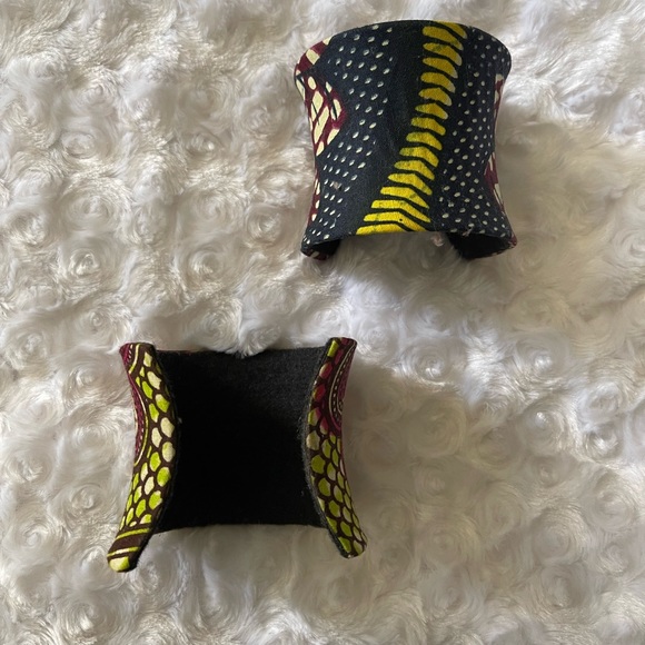 African Fabric Covered Cuffs - Picture 2 of 3